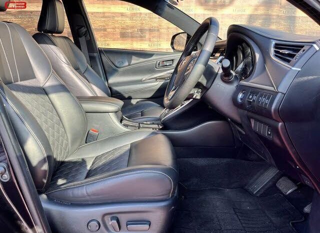 
								TOYOTA HARRIER FOR SALE IN KENYA full									