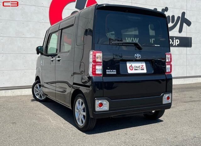 
								TOYOTA PIXIS MEGA FOR SALE IN KENYA full									