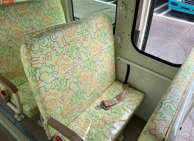 
								TOYOTA HIACE COMMUTER FOR SALE IN KENYA full									