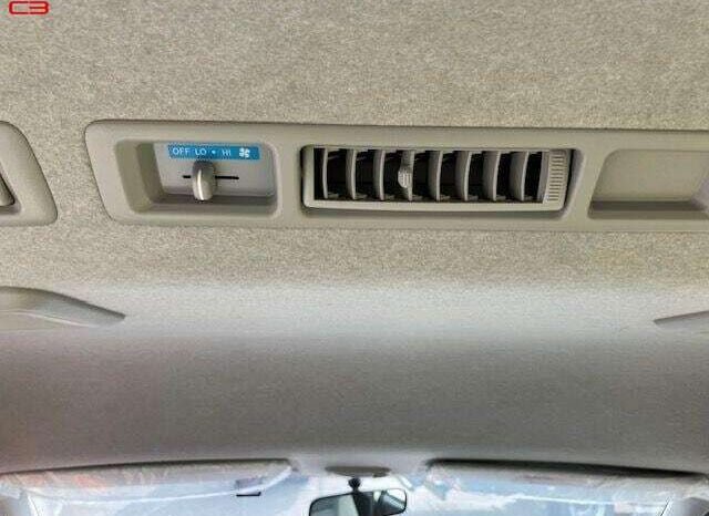 
								TOYOTA HIACE COMMUTER FOR SALE IN KENYA full									