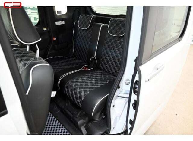 
								TOYOTA PIXIS MEGA FOR SALE IN KENYA full									