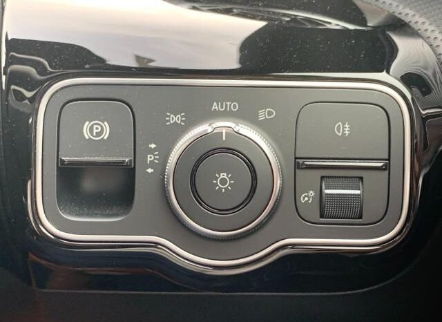 
								MERCEDES A CLASS SEDAN FOR SALE IN KENYA full									