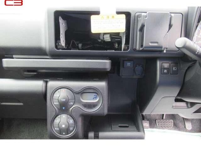 
								TOYOTA PROBOX VAN HYBRID FOR SALE IN KENYA full									
