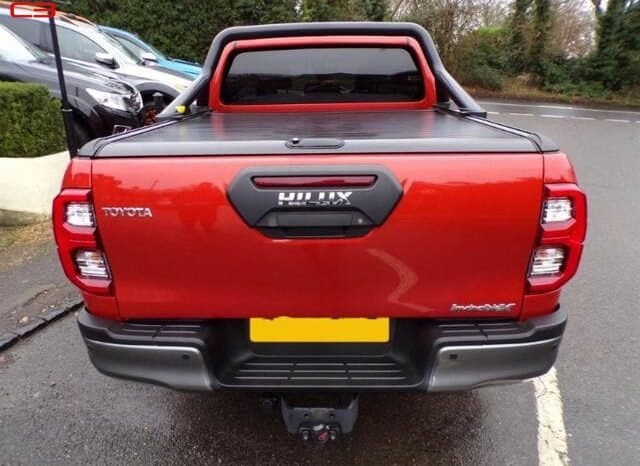 
								TOYOTA HILUX FOR SALE IN KENYA full									