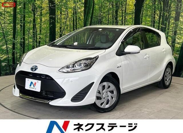 
								TOYOTA AQUA FOR SALE IN KENYA full									