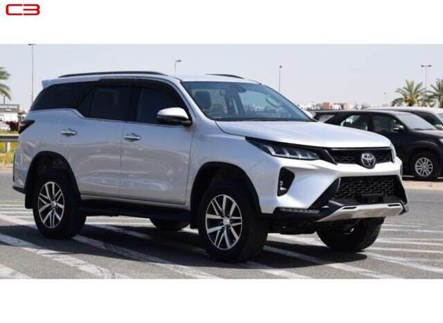 
								TOYOTA FORTUNER FOR SALE IN KENYA full									