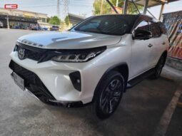 
										TOYOTA FORTUNER FOR SALE IN KENYA full									