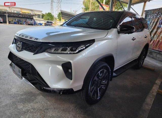 
								TOYOTA FORTUNER FOR SALE IN KENYA full									