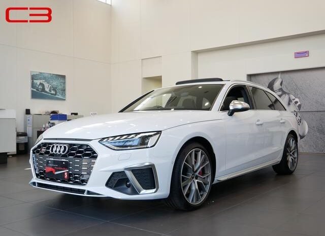 
								AUDI S4 AVANT FOR SALE IN KENYA full									