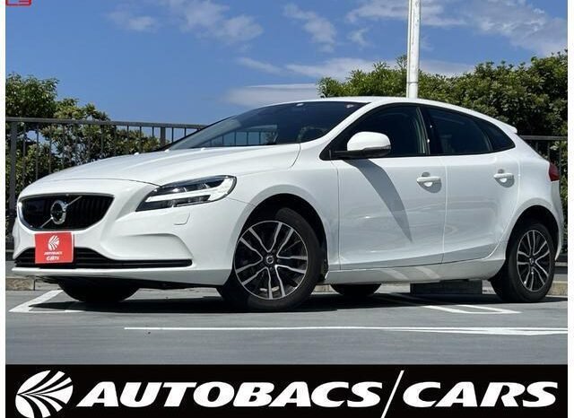 
								VOLVO V40 FOR SALE IN KENYA full									