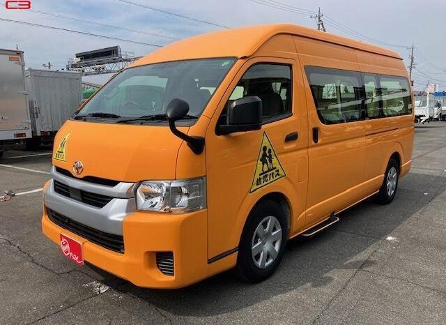 
								TOYOTA HIACE COMMUTER FOR SALE IN KENYA full									