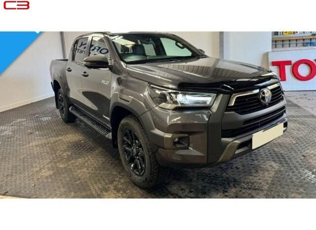 
								TOYOTA HILUX FOR SALE IN KENYA full									