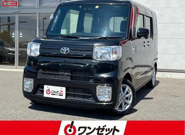 
								TOYOTA PIXIS MEGA FOR SALE IN KENYA full									