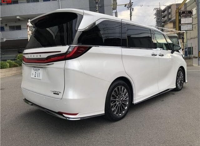 
								LEXUS LM FOR SALE IN KENYA full									