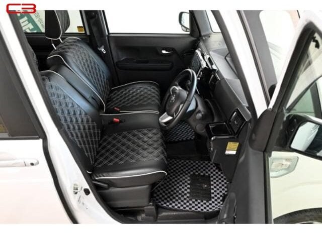 
								TOYOTA PIXIS MEGA FOR SALE IN KENYA full									