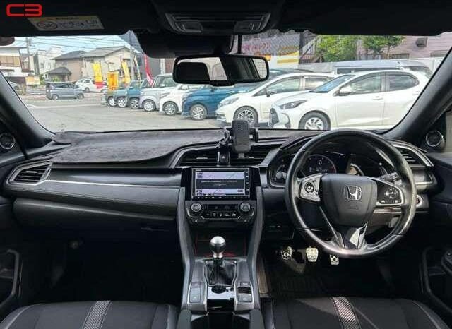 
								HONDA CIVIC FOR SALE IN KENYA full									