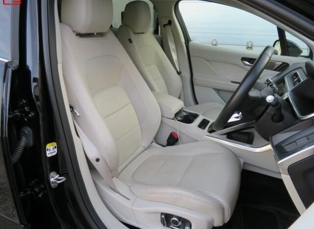 
								JAGUAR I PACE FOR SALE IN KENYA full									