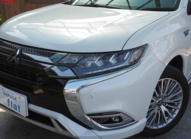 
								MITSUBISHI OUTLANDER PHEV FOR SALE IN KENYA full									