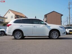 
										MITSUBISHI OUTLANDER PHEV FOR SALE IN KENYA full									