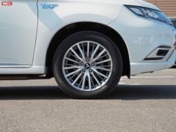 
										MITSUBISHI OUTLANDER PHEV FOR SALE IN KENYA full									