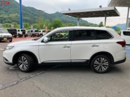 
										MITSUBISHI OUTLANDER FOR SALE IN KENYA full									