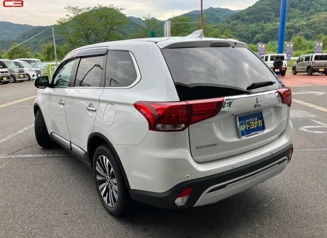 
								MITSUBISHI OUTLANDER FOR SALE IN KENYA full									