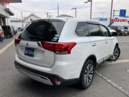 
										MITSUBISHI OUTLANDER FOR SALE IN KENYA full									