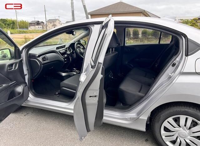 
								HONDA GRACE FOR SALE IN KENYA full									