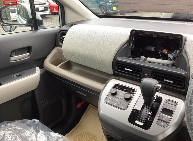 
								HONDA FREED FOR SALE IN KENYA full									