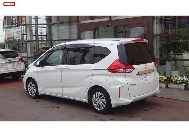 
								HONDA FREED FOR SALE IN KENYA full									