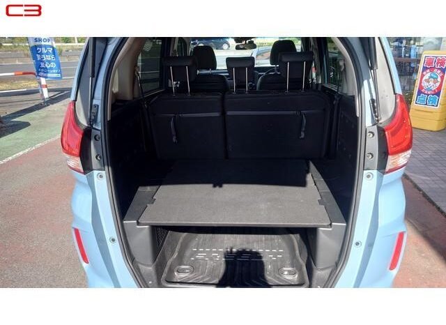 
								HONDA FREED PLUS FOR SALE IN KENYA full									