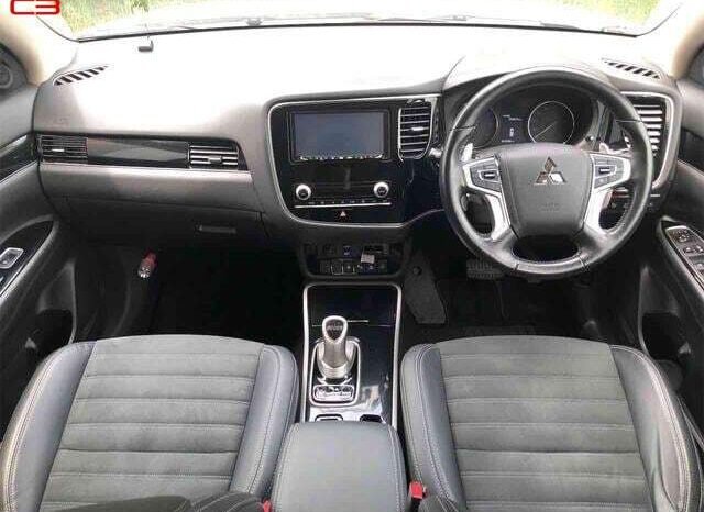
								MITSUBISHI OUTLANDER PHEV FOR SALE IN KENYA full									