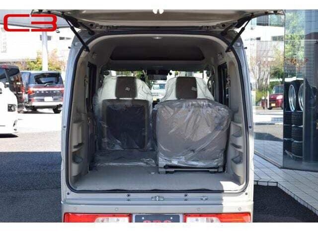 
								NISSAN CLIPPER RIO FOR SALE IN KENYA full									