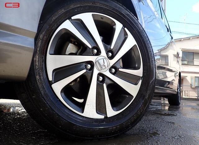 
								HONDA FREED HYBRID FOR SALE IN KENYA full									