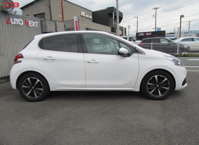 
								PEUGEOT 208 FOR SALE IN KENYA full									