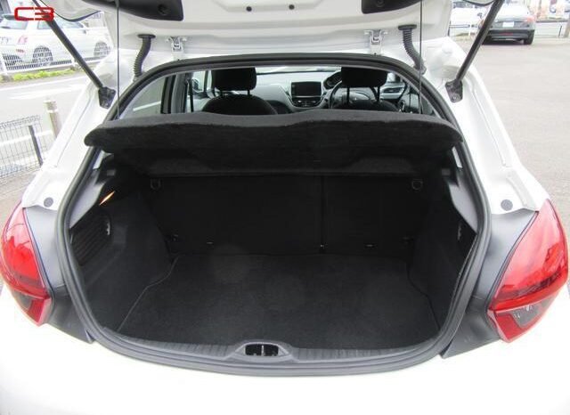 
								PEUGEOT 208 FOR SALE IN KENYA full									