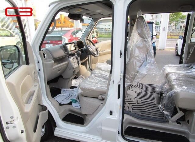 
								NISSAN CLIPPER RIO FOR SALE IN KENYA full									