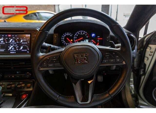 
								NISSAN GT-R FOR SALE IN KENYA full									