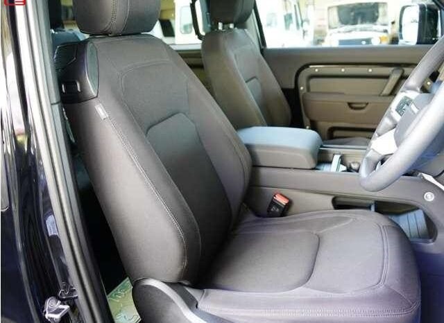 
								LAND ROVER DEFENDER FOR SALE IN KENYA full									