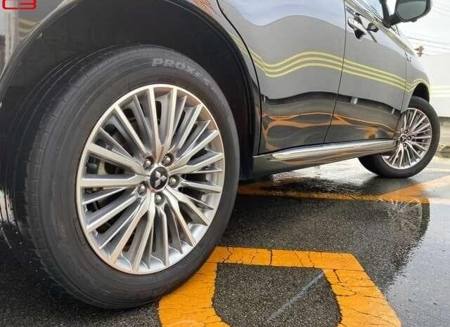
								MITSUBISHI OUTLANDER PHEV FOR SALE IN KENYA full									