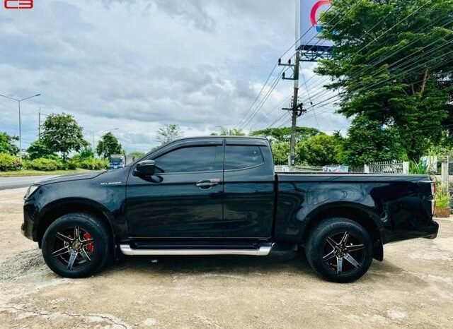 
								ISUZU D-MAX FOR SALE IN KENYA full									