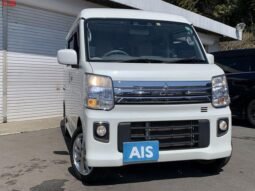 MITSUBISHI TOWN BOX FOR SALE IN KENYA
