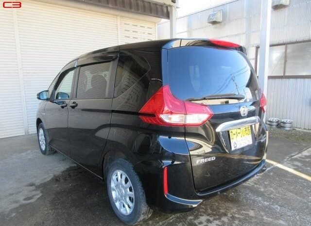 
								HONDA FREED HYBRID FOR SALE IN KENYA full									