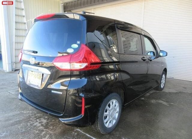 
								HONDA FREED HYBRID FOR SALE IN KENYA full									