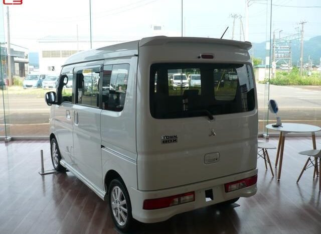 
								MITSUBISHI TOWN BOX FOR SALE IN KENYA full									