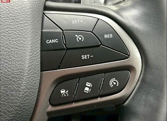 
								CHRYSLER JEEP JEEP CHEROKEE FOR SALE IN KENYA full									