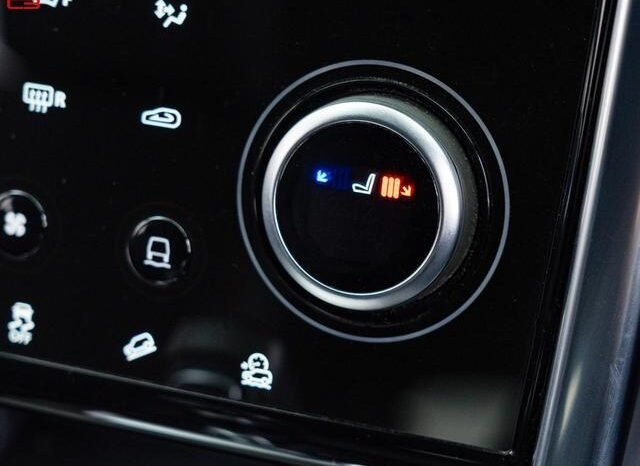 
								LAND ROVER DISCOVERY SPORT FOR SALE IN KENYA full									