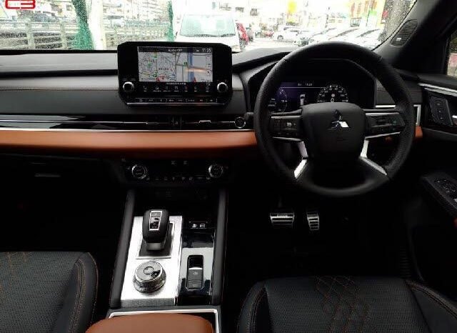 
								MITSUBISHI OUTLANDER FOR SALE IN KENYA full									