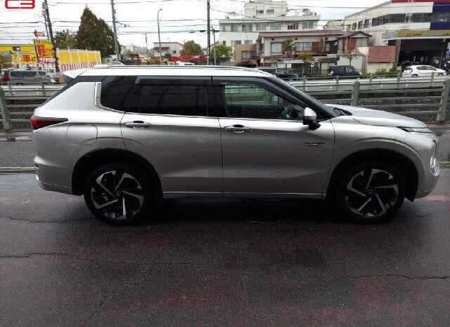 
								MITSUBISHI OUTLANDER FOR SALE IN KENYA full									