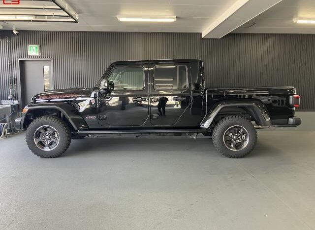 
								CHRYSLER JEEP JEEP GLADIATOR FOR SALE IN KENYA full									